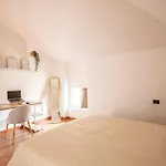Modern & Minimalist Flat -4people- Fully Equipped Daire *