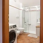Daire Modern & Minimalist Flat -4people- Fully Equipped Como