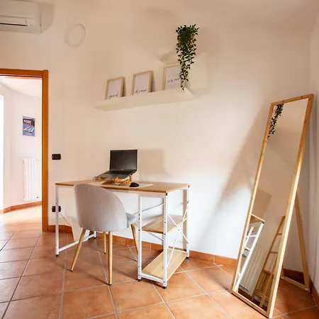 Modern & Minimalist Flat -4people- Fully Equipped Apartamento