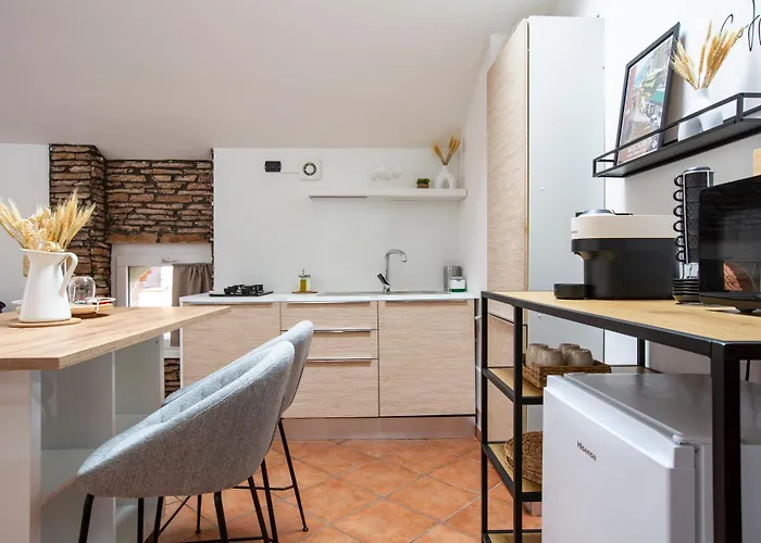 Modern & Minimalist Flat -4people- Fully Equipped *