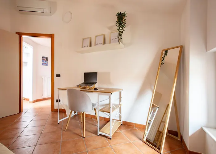 Modern & Minimalist Flat -4people- Fully Equipped Apartman