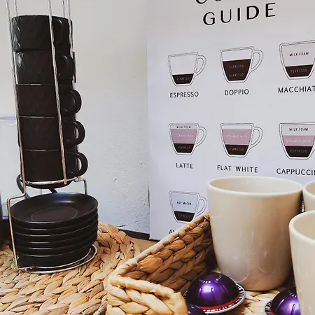 Modern & Minimalist Flat -4people- Fully Equipped * Όπως