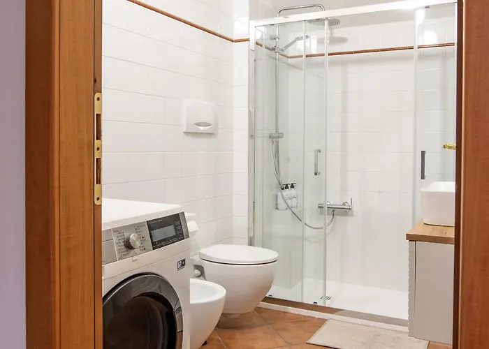 Apartmán Modern & Minimalist Flat -4people- Fully Equipped Como